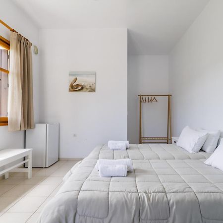 White Lily Aparthotel Skopelos Town Ngoại thất bức ảnh