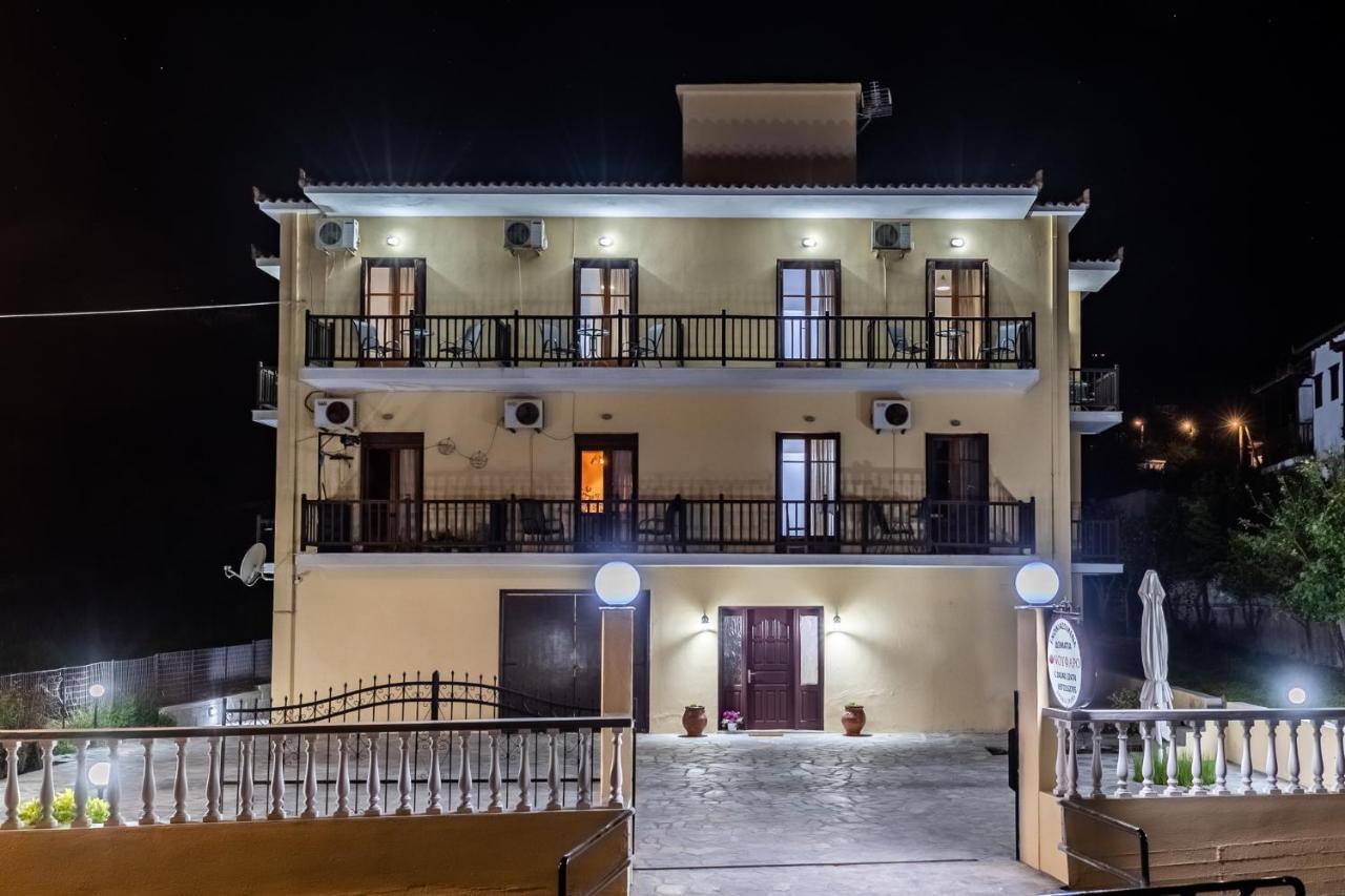 White Lily Aparthotel Skopelos Town Ngoại thất bức ảnh