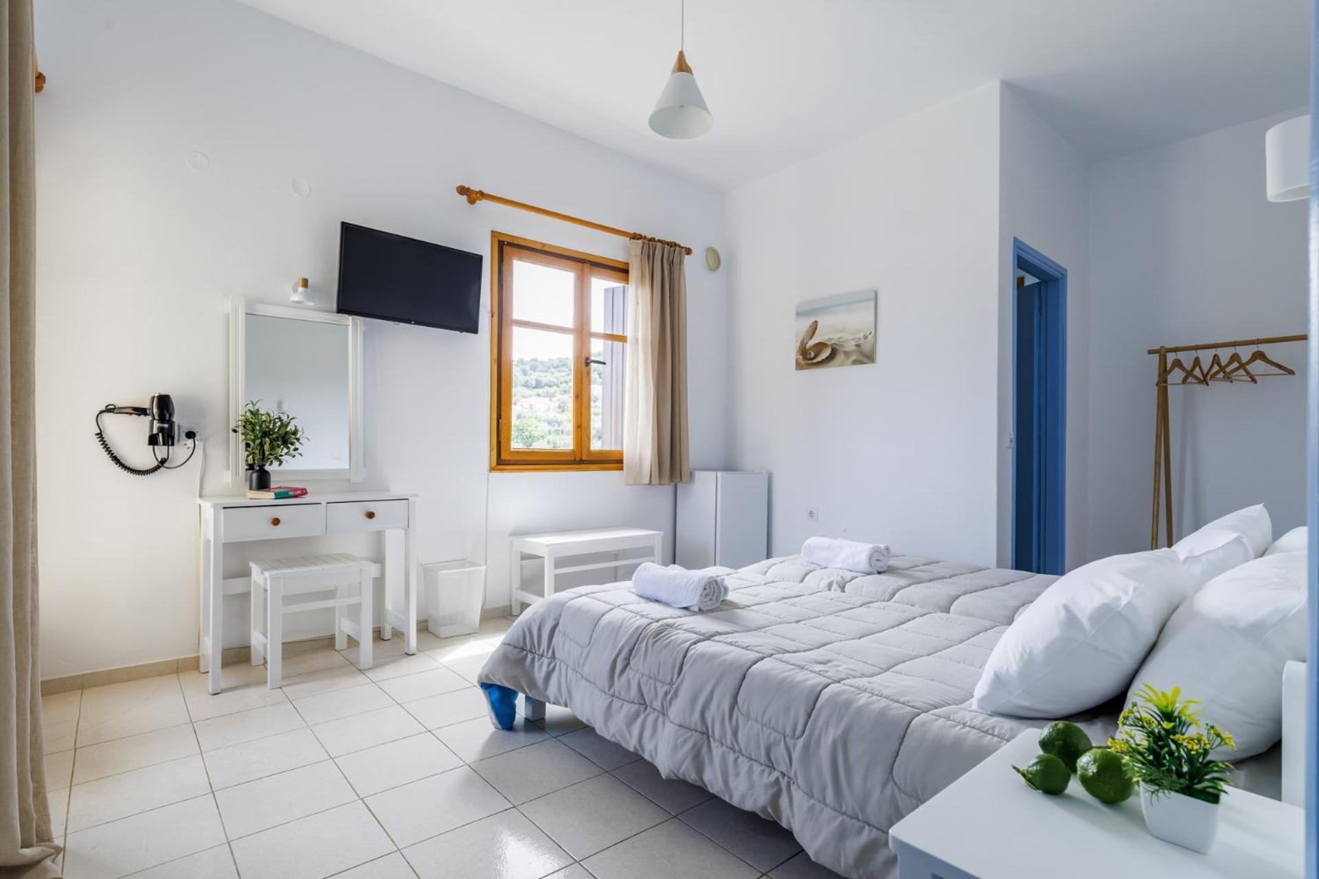 White Lily Aparthotel Skopelos Town Ngoại thất bức ảnh