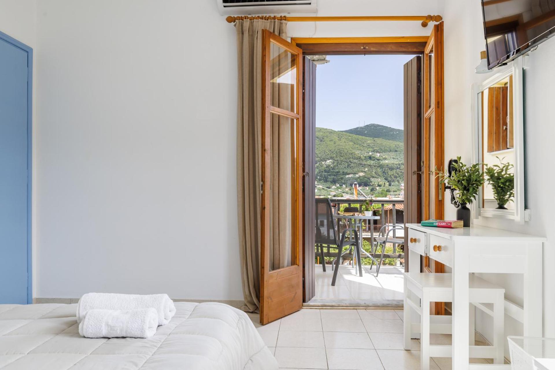 White Lily Aparthotel Skopelos Town Ngoại thất bức ảnh